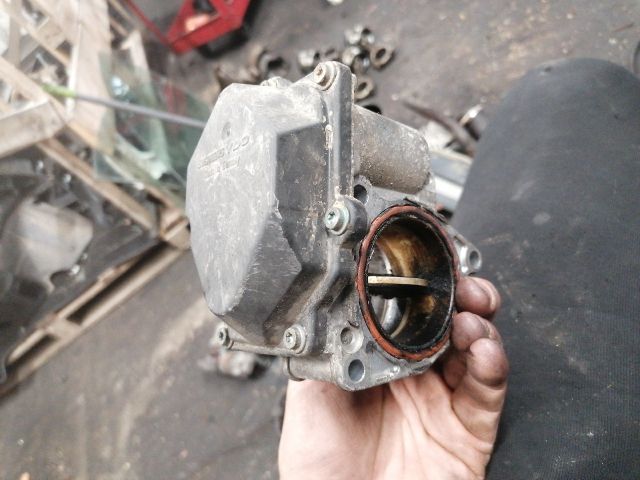 bontott VW PASSAT B6 Fojtószelep (Elektromos)