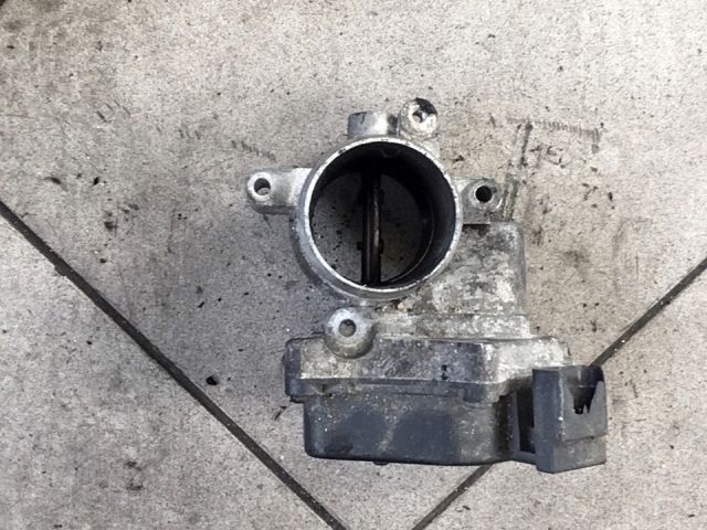 bontott VW PASSAT B6 Fojtószelep (Elektromos)