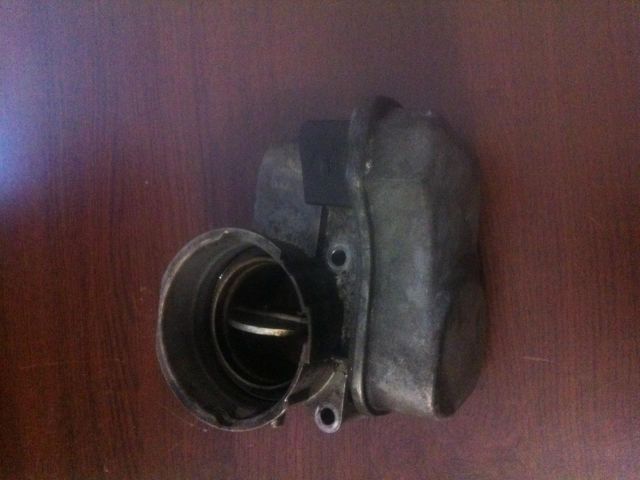 bontott VW PASSAT B6 Fojtószelep (Elektromos)