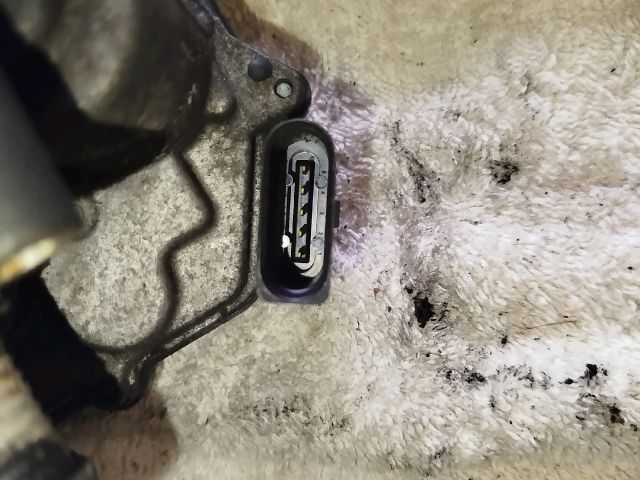 bontott VW PASSAT B6 Fojtószelep (Elektromos)