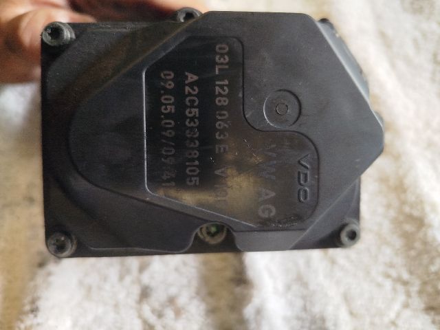 bontott VW PASSAT B6 Fojtószelep (Elektromos)