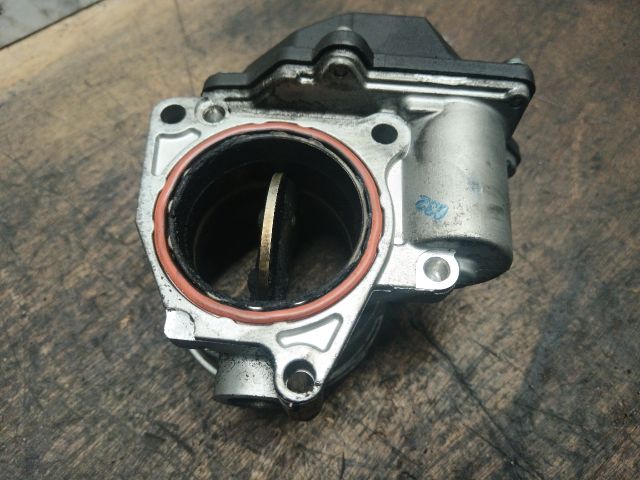 bontott VW PASSAT B6 Fojtószelep (Elektromos)