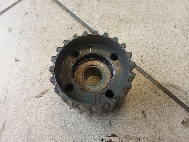 bontott VW PASSAT B6 Főtengely Bordáskerék / Lánckerék