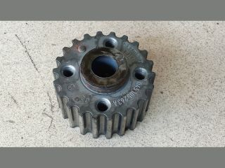 bontott VW PASSAT B6 Főtengely Bordáskerék / Lánckerék