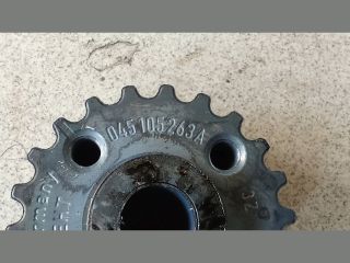 bontott VW PASSAT B6 Főtengely Bordáskerék / Lánckerék