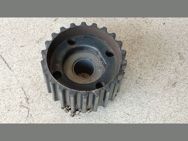 bontott VW PASSAT B6 Főtengely Bordáskerék / Lánckerék