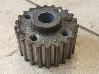 bontott VW PASSAT B6 Főtengely Bordáskerék / Lánckerék