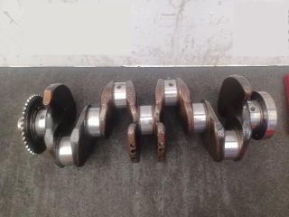 bontott VW PASSAT B6 Főtengely (Magában)