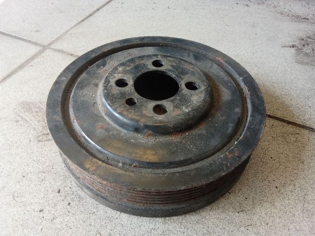 bontott VW PASSAT B6 Főtengely Szíjtárcsa