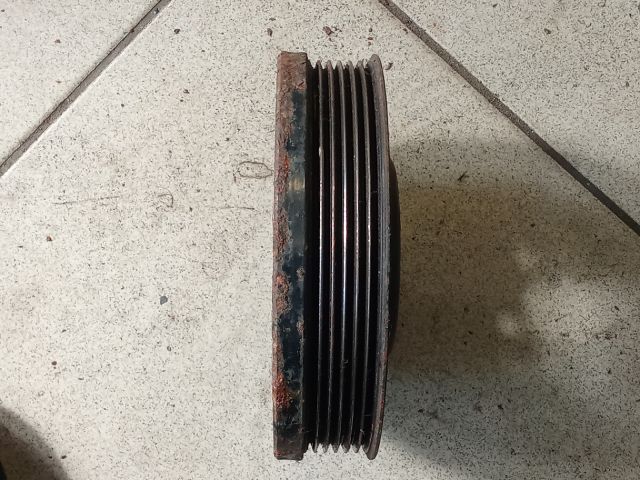 bontott VW PASSAT B6 Főtengely Szíjtárcsa