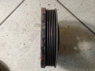 bontott VW PASSAT B6 Főtengely Szíjtárcsa