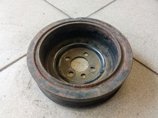 bontott VW PASSAT B6 Főtengely Szíjtárcsa