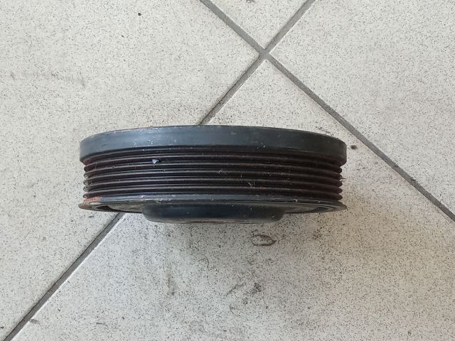 bontott VW PASSAT B6 Főtengely Szíjtárcsa