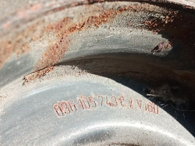 bontott VW PASSAT B6 Főtengely Szíjtárcsa