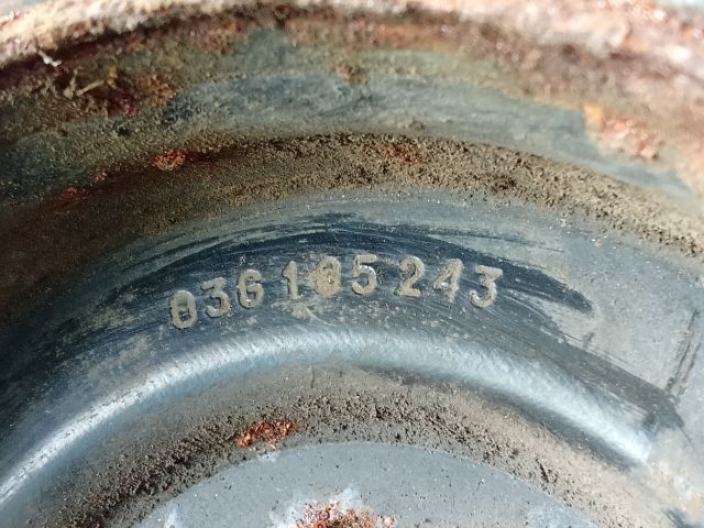 bontott VW PASSAT B6 Főtengely Szíjtárcsa