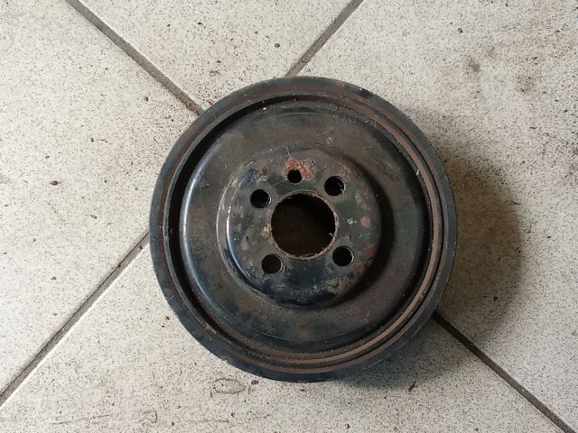 bontott VW PASSAT B6 Főtengely Szíjtárcsa