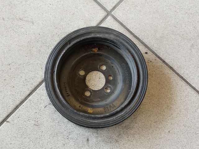 bontott VW PASSAT B6 Főtengely Szíjtárcsa