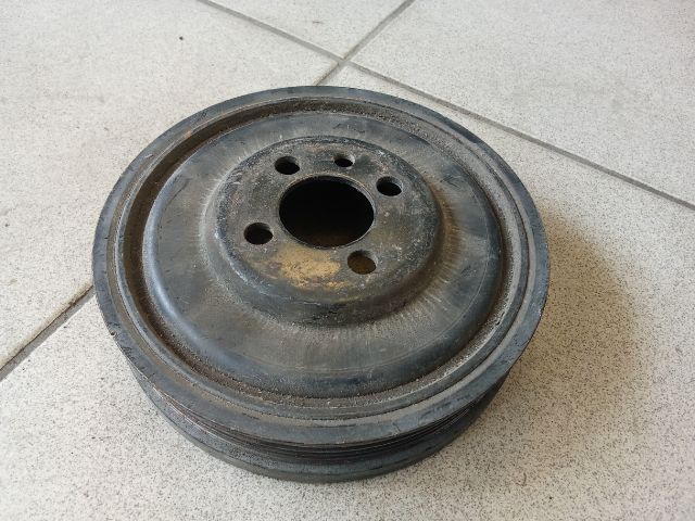 bontott VW PASSAT B6 Főtengely Szíjtárcsa