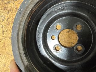 bontott VW PASSAT B6 Főtengely Szíjtárcsa