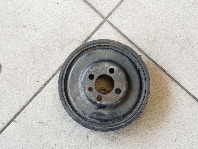 bontott VW PASSAT B6 Főtengely Szíjtárcsa