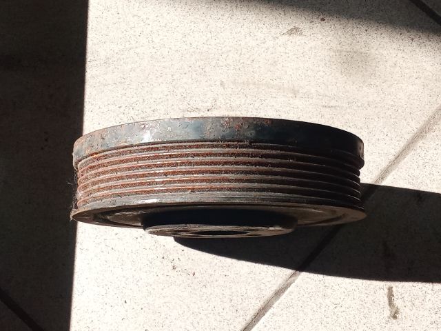 bontott VW PASSAT B6 Főtengely Szíjtárcsa