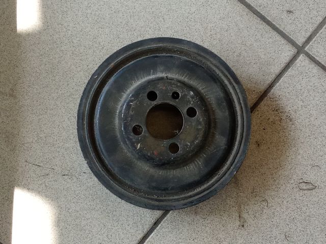 bontott VW PASSAT B6 Főtengely Szíjtárcsa