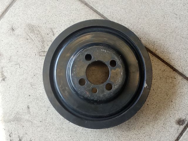 bontott VW PASSAT B6 Főtengely Szíjtárcsa