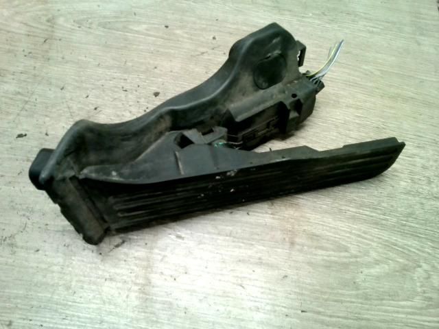 bontott VW PASSAT B6 Gázpedál (Elektromos)