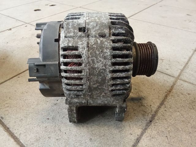 bontott VW PASSAT B6 Generátor
