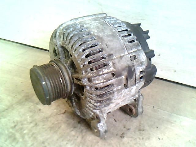 bontott VW PASSAT B6 Generátor