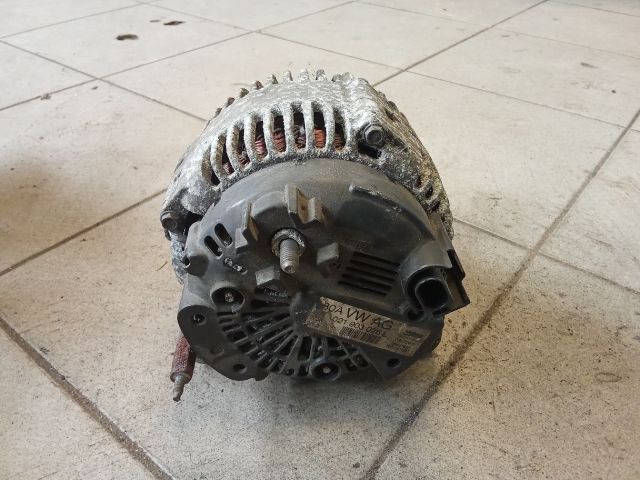 bontott VW PASSAT B6 Generátor