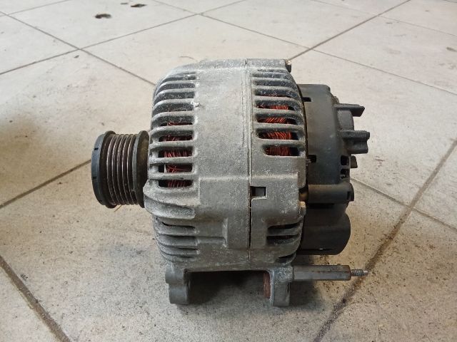 bontott VW PASSAT B6 Generátor