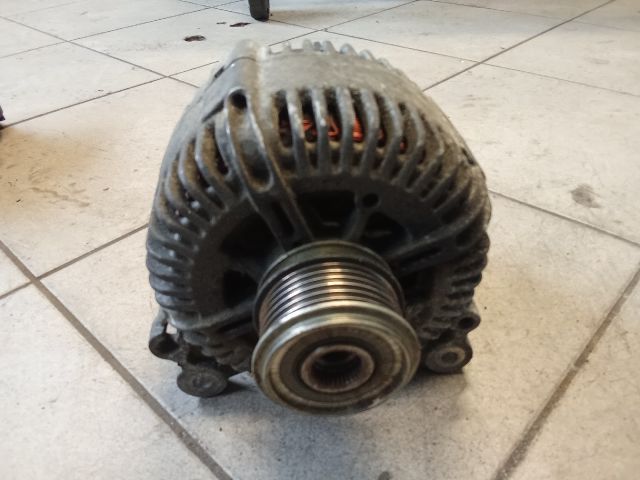bontott VW PASSAT B6 Generátor