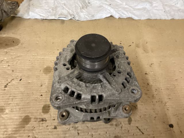 bontott VW PASSAT B6 Generátor