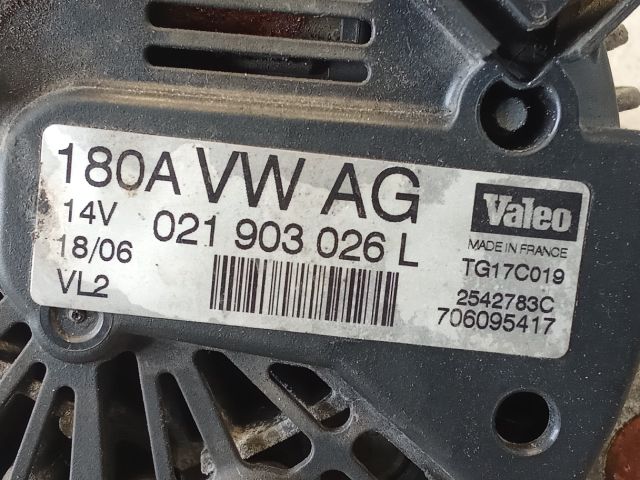 bontott VW PASSAT B6 Generátor