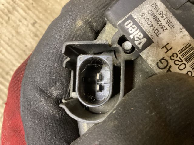 bontott VW PASSAT B6 Generátor