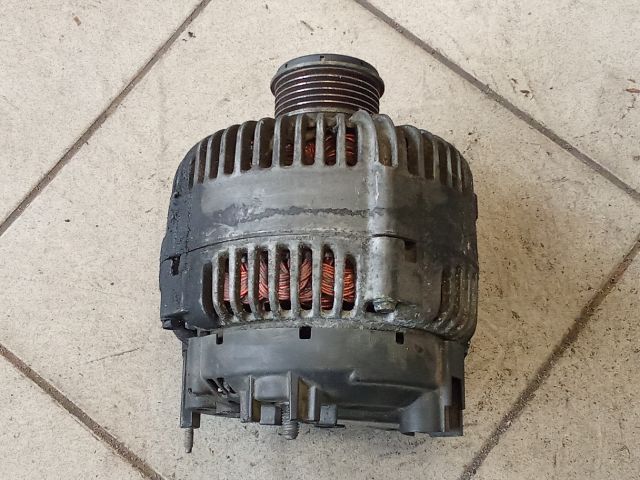 bontott VW PASSAT B6 Generátor