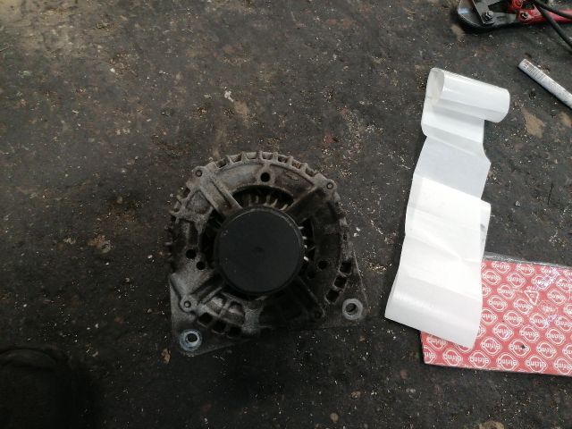 bontott VW PASSAT B6 Generátor