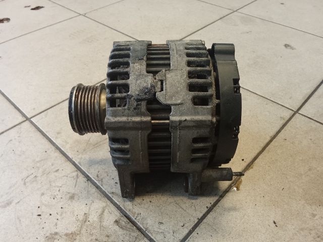 bontott VW PASSAT B6 Generátor