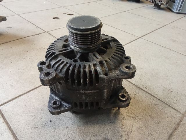 bontott VW PASSAT B6 Generátor