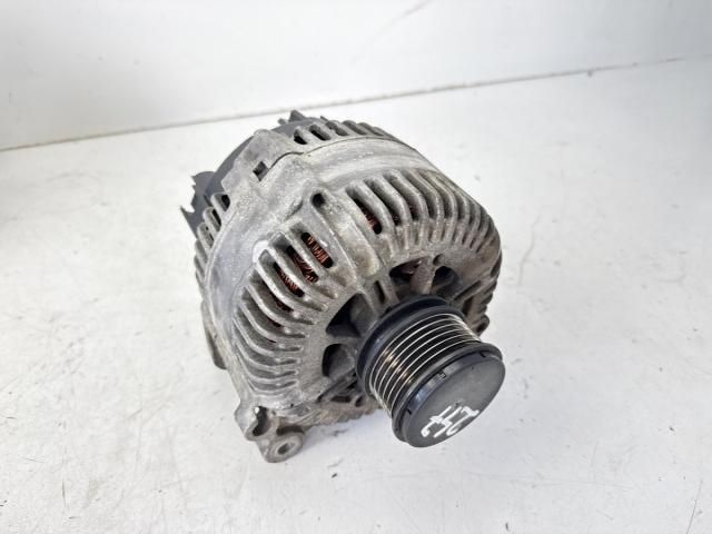 bontott VW PASSAT B6 Generátor