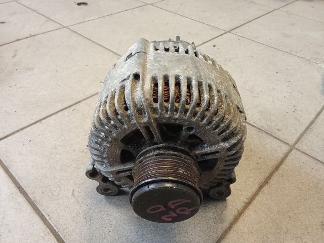 bontott VW PASSAT B6 Generátor