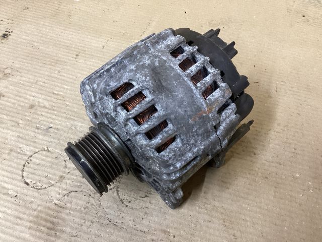 bontott VW PASSAT B6 Generátor