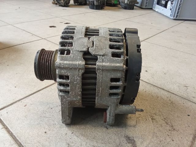 bontott VW PASSAT B6 Generátor