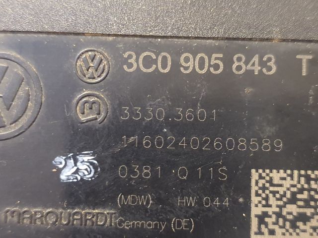 bontott VW PASSAT B6 Gyújtáskapcsoló Házzal