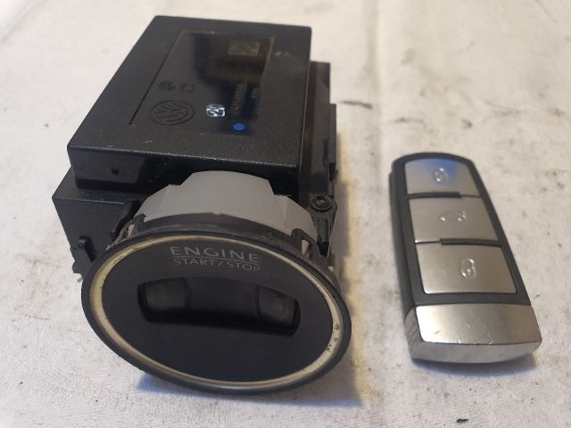 bontott VW PASSAT B6 Gyújtáskapcsoló Házzal