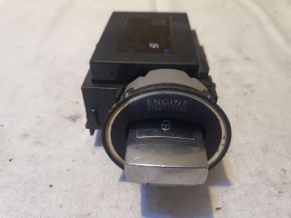 bontott VW PASSAT B6 Gyújtáskapcsoló Házzal