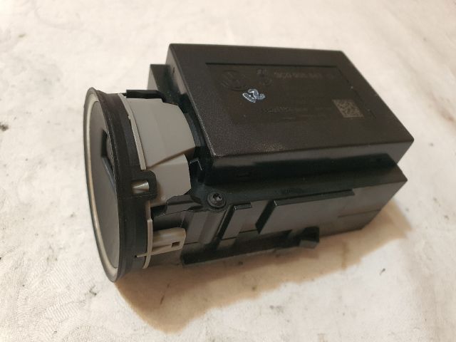 bontott VW PASSAT B6 Gyújtáskapcsoló Házzal