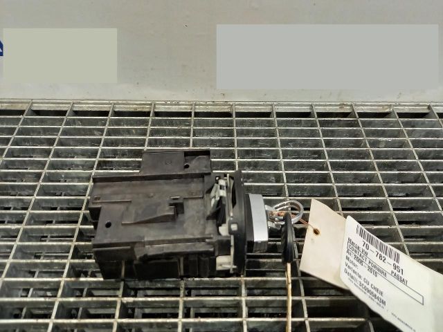 bontott VW PASSAT B6 Gyújtáskapcsoló