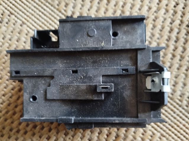 bontott VW PASSAT B6 Gyújtáskapcsoló